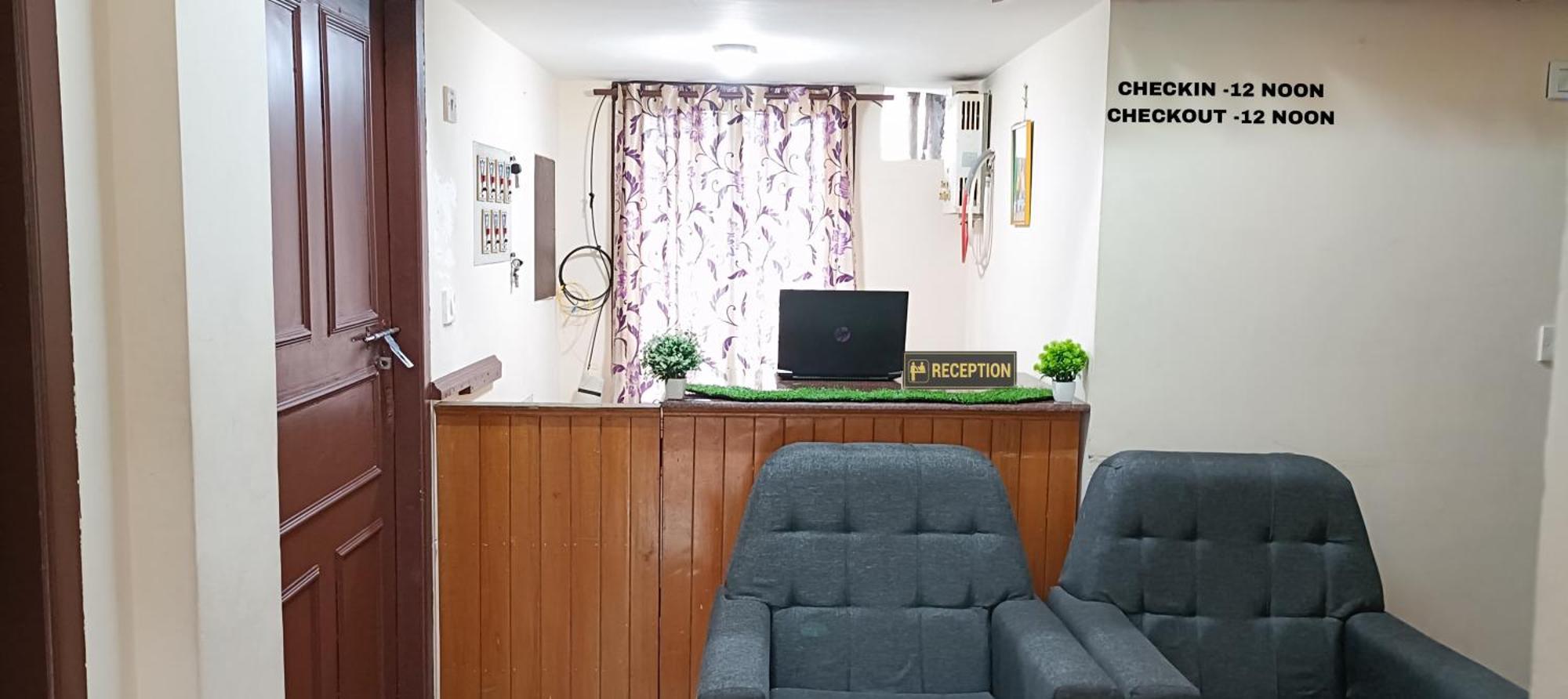 Swarna Tourist Home Munnar Εξωτερικό φωτογραφία