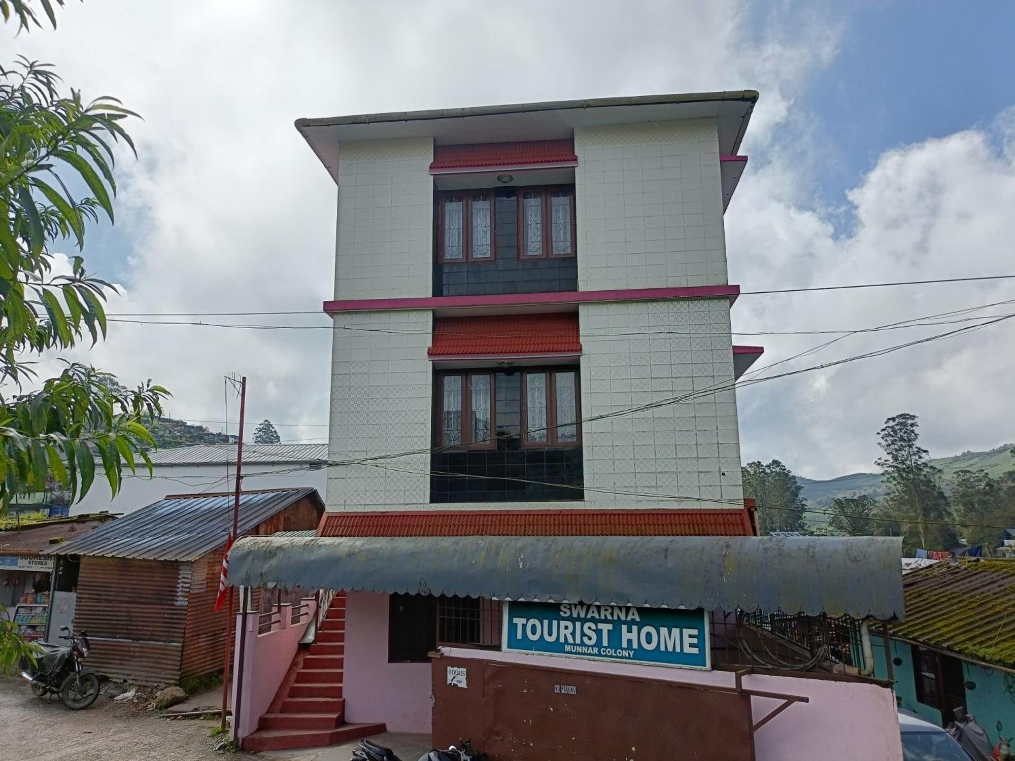 Swarna Tourist Home Munnar Εξωτερικό φωτογραφία